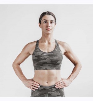 Women NOBULL Plush Heather Pace Sports Bra Greenk Camo | BSJFL-9620