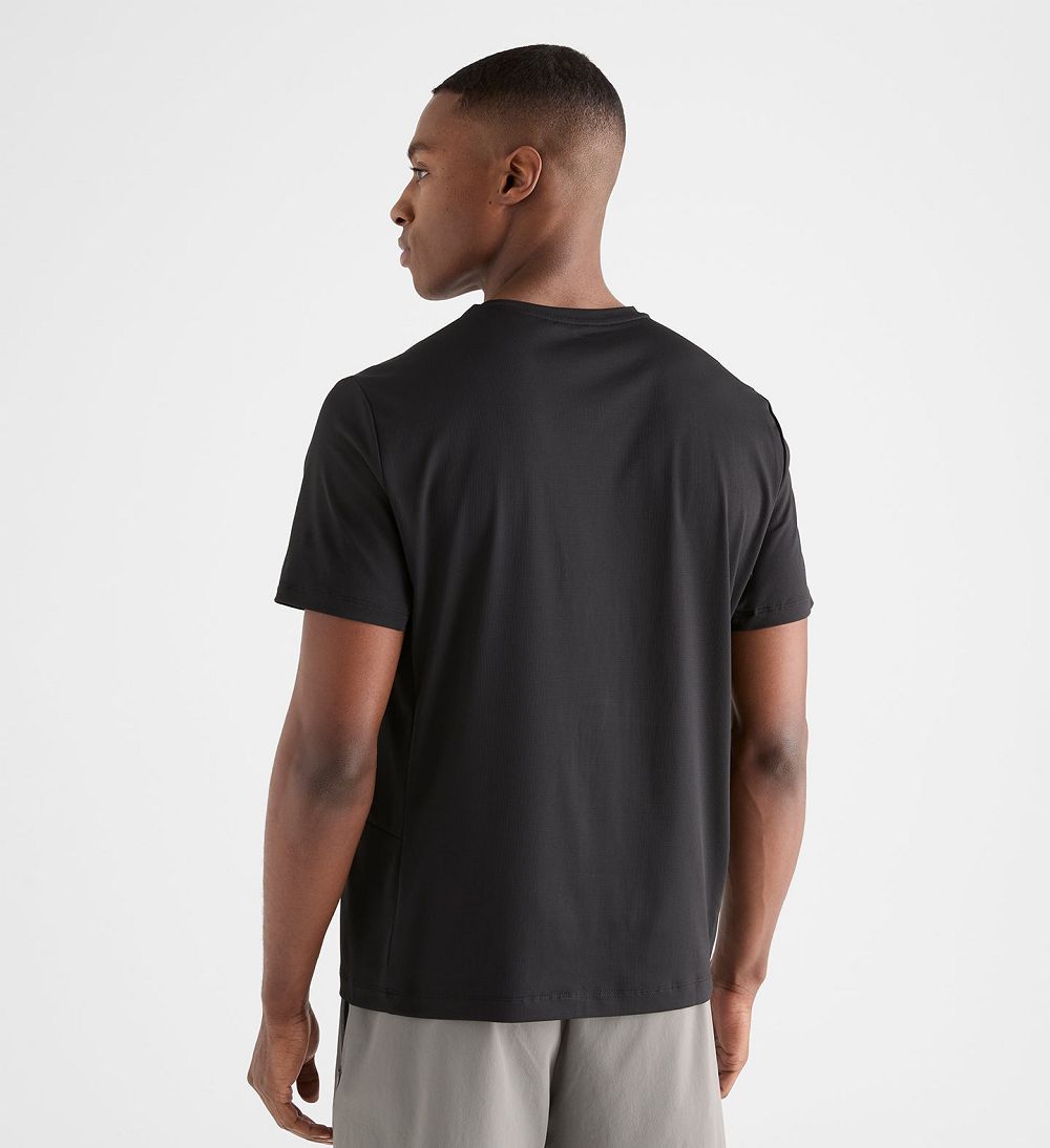 Men NOBULL Deltapeak® Micro Textured T-Shirt Black | DHYUK-4607