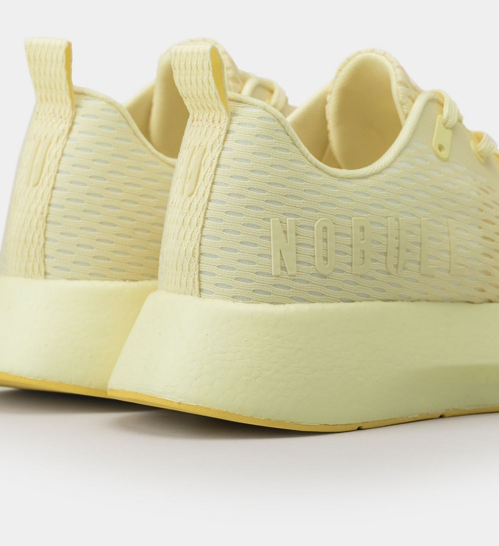 Men NOBULL JOURNEY Running Shoes Pastel Yellow | MOZXW-6571