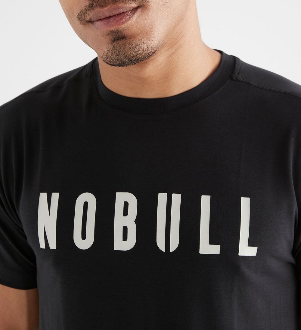 Men NOBULL T-Shirt Black White | PADZX-0963