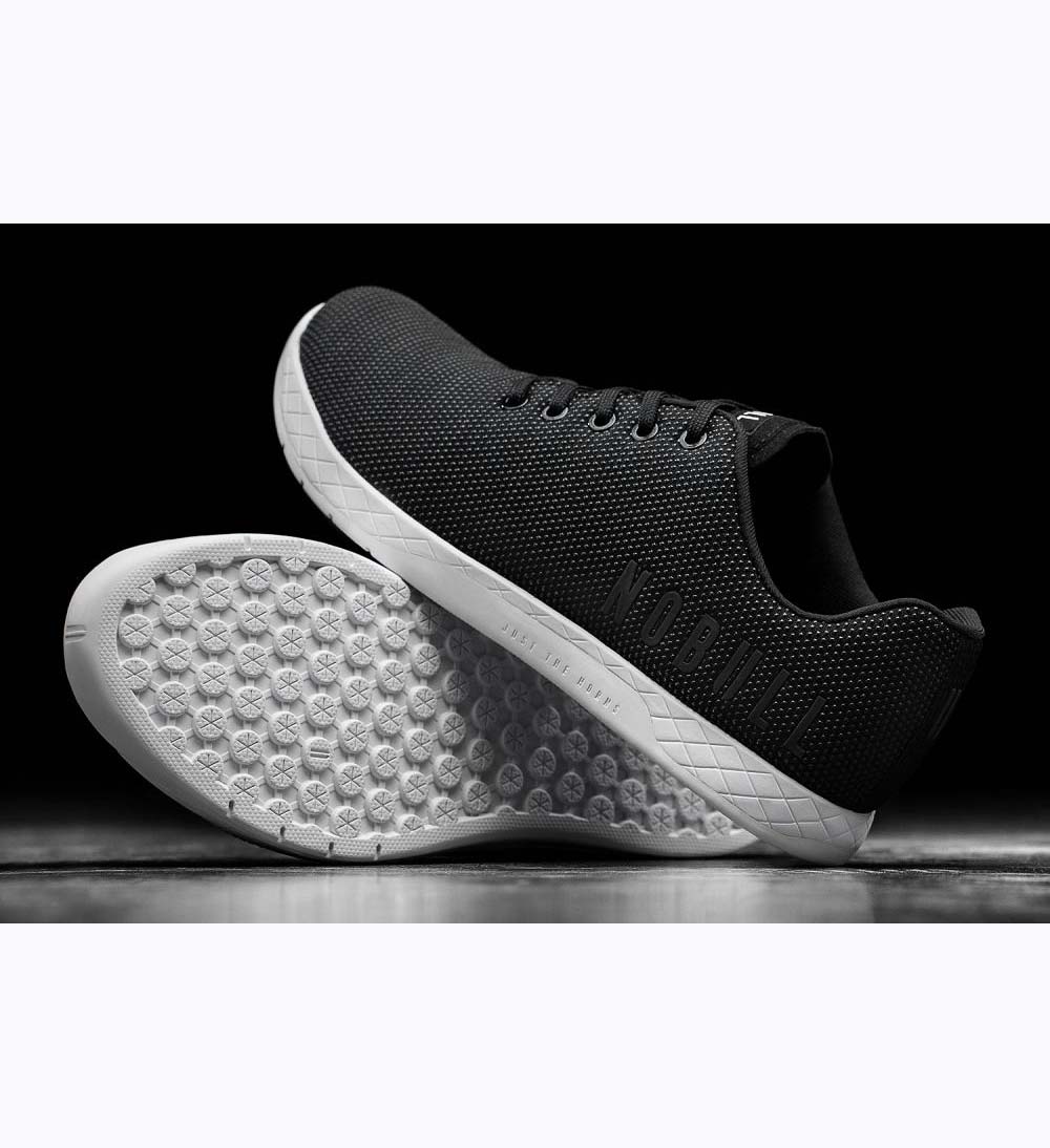 Men NOBULL Training Shoes Black White | VSBUG-6450