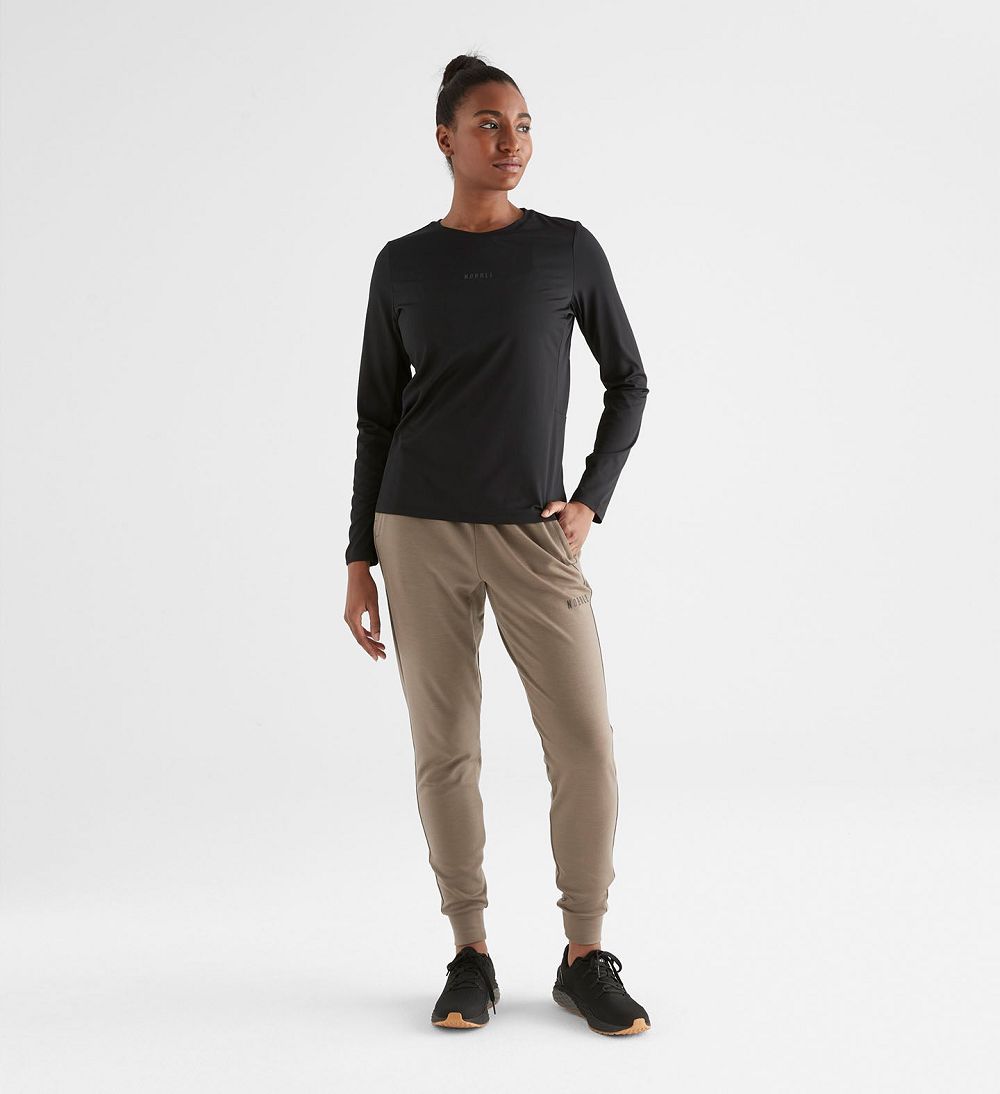 Women NOBULL Deltapeak® Micro Textured Long-Sleeve T-Shirt Black | CFVTM-9462