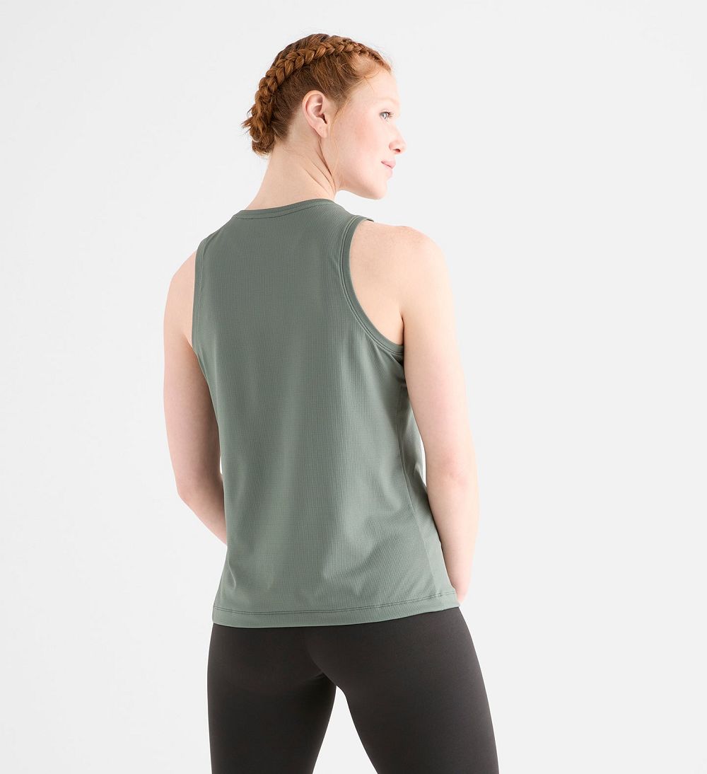 Women NOBULL Deltapeak® Micro Textured Tanks Dark Grey | SGFAW-7963