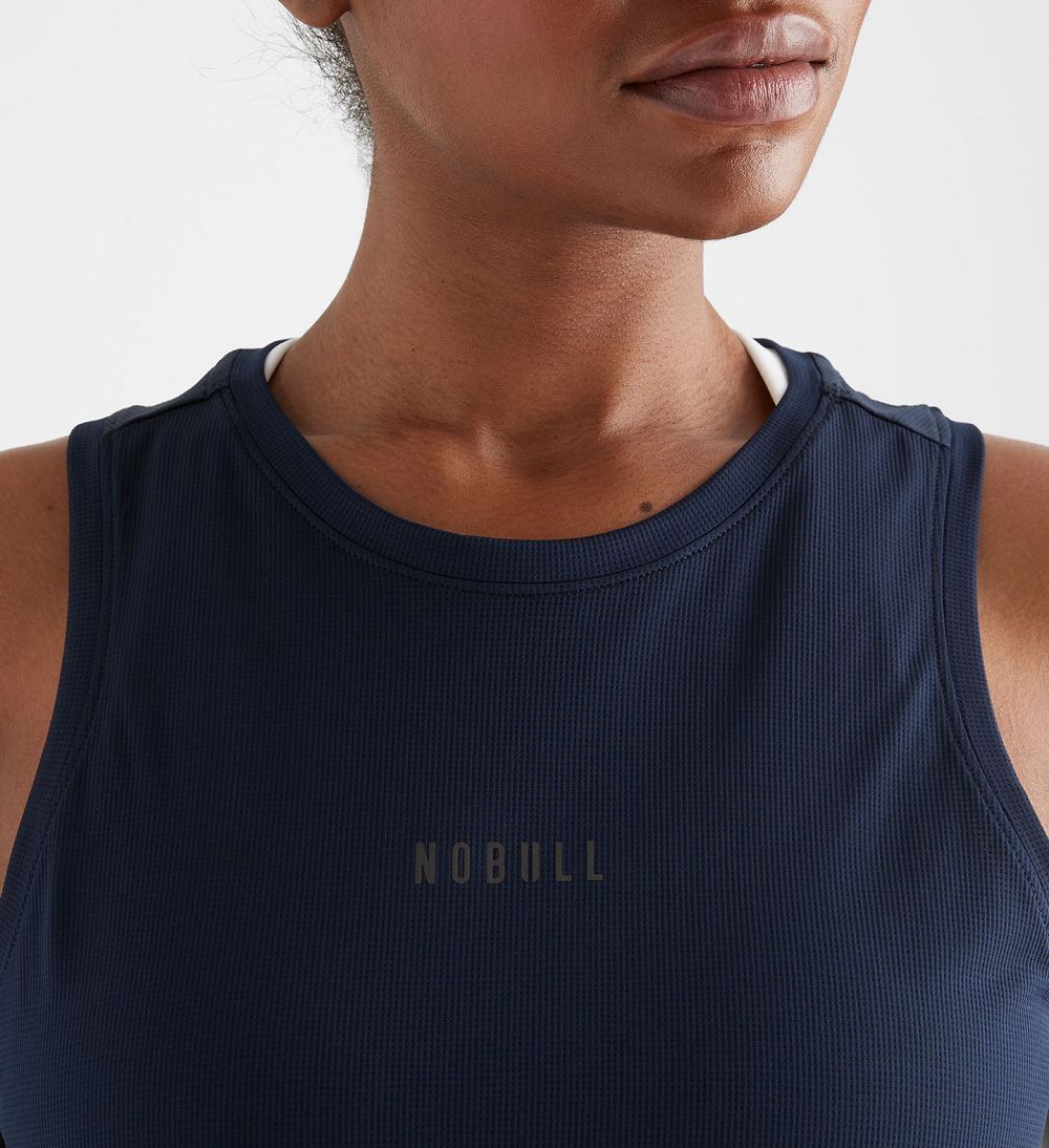 Women NOBULL Deltapeak® Micro Textured Tanks Night Navy | XJMUY-5248