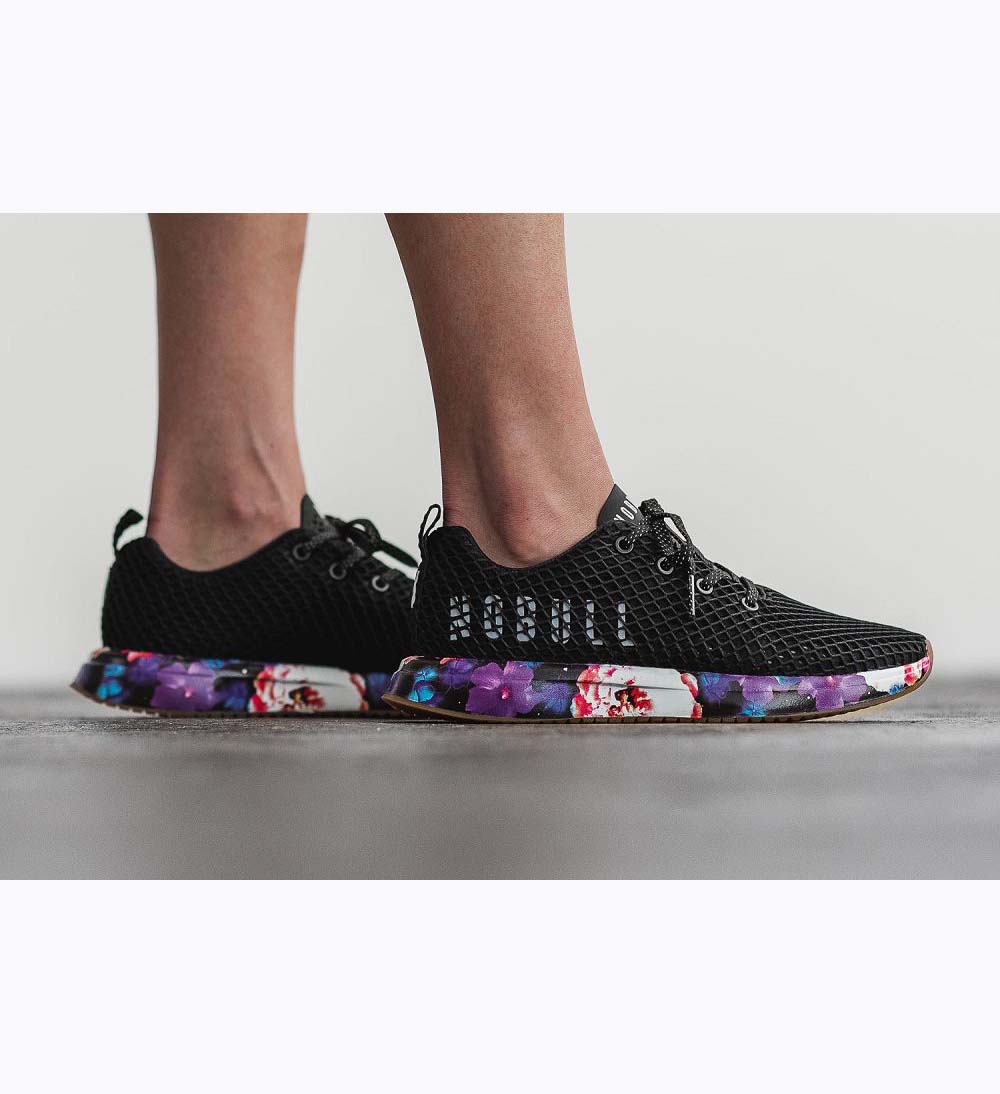 Women NOBULL Floral Mesh Running Shoes BLACK SPACE FLORAL | ZHXBU-8435