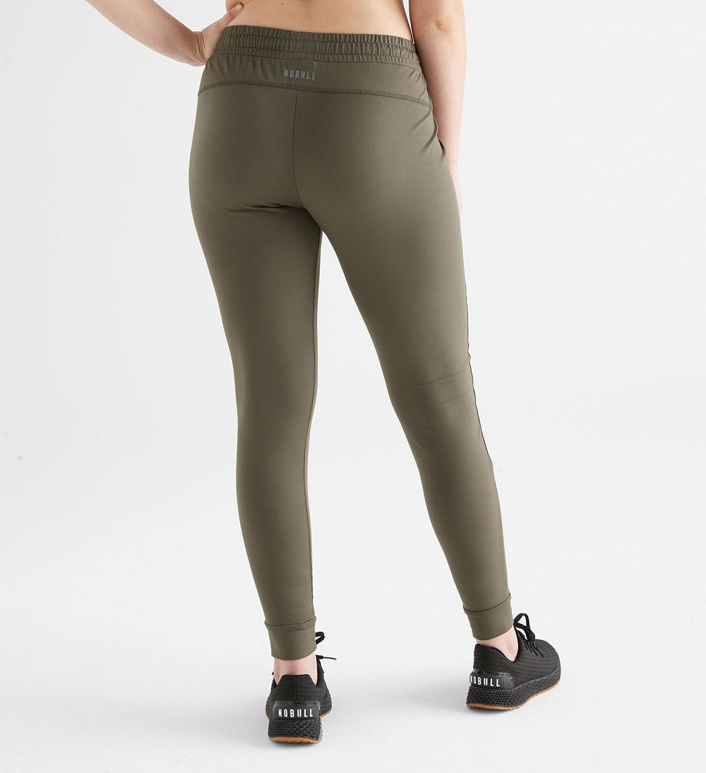 Women NOBULL Jogger Pants Army Green | NFYJZ-5370